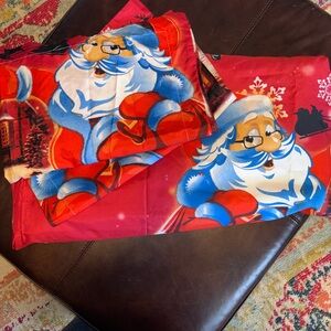 Christmas Duvet size Queen.. with 2 shams included zip enclosure.
